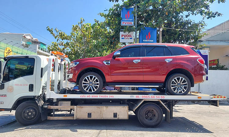 Cứu hộ cao tốc Phan Thiết – Dầu Giây giá rẻ 24/24 chỉ trong 15p