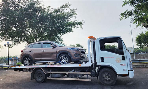 Cứu hộ ô tô Bình Thuận giá rẻ, thợ tay nghề cao