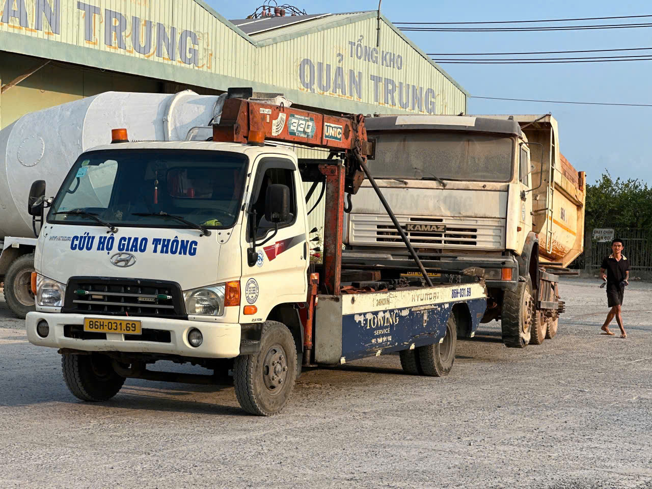 Cứu hộ giao thông Bình Thuận | Cứu hộ ô tô | Cứu hộ lốp 24/24