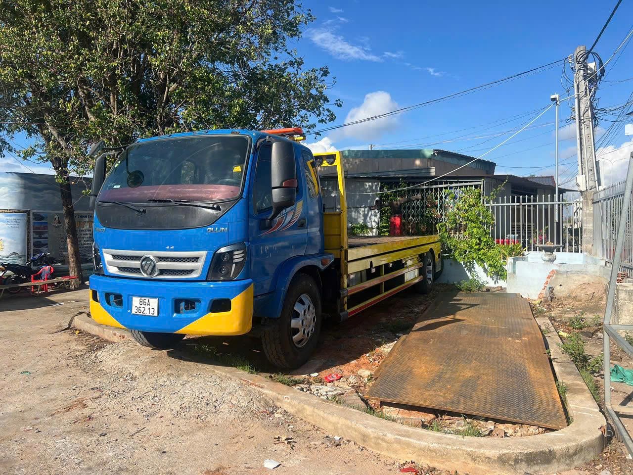 Cứu hộ ô tô Bình Thuận giá rẻ, thợ tay nghề cao
